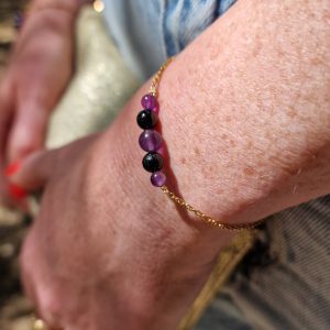 bracelet-equilibre-pierres-naturelles-tourmaline-noire-amethyste-v1
